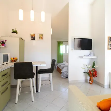 Fuer 2 Personen Ca 26 Qm In Medulin, Istrien Suedkueste Von Istrien Apartment